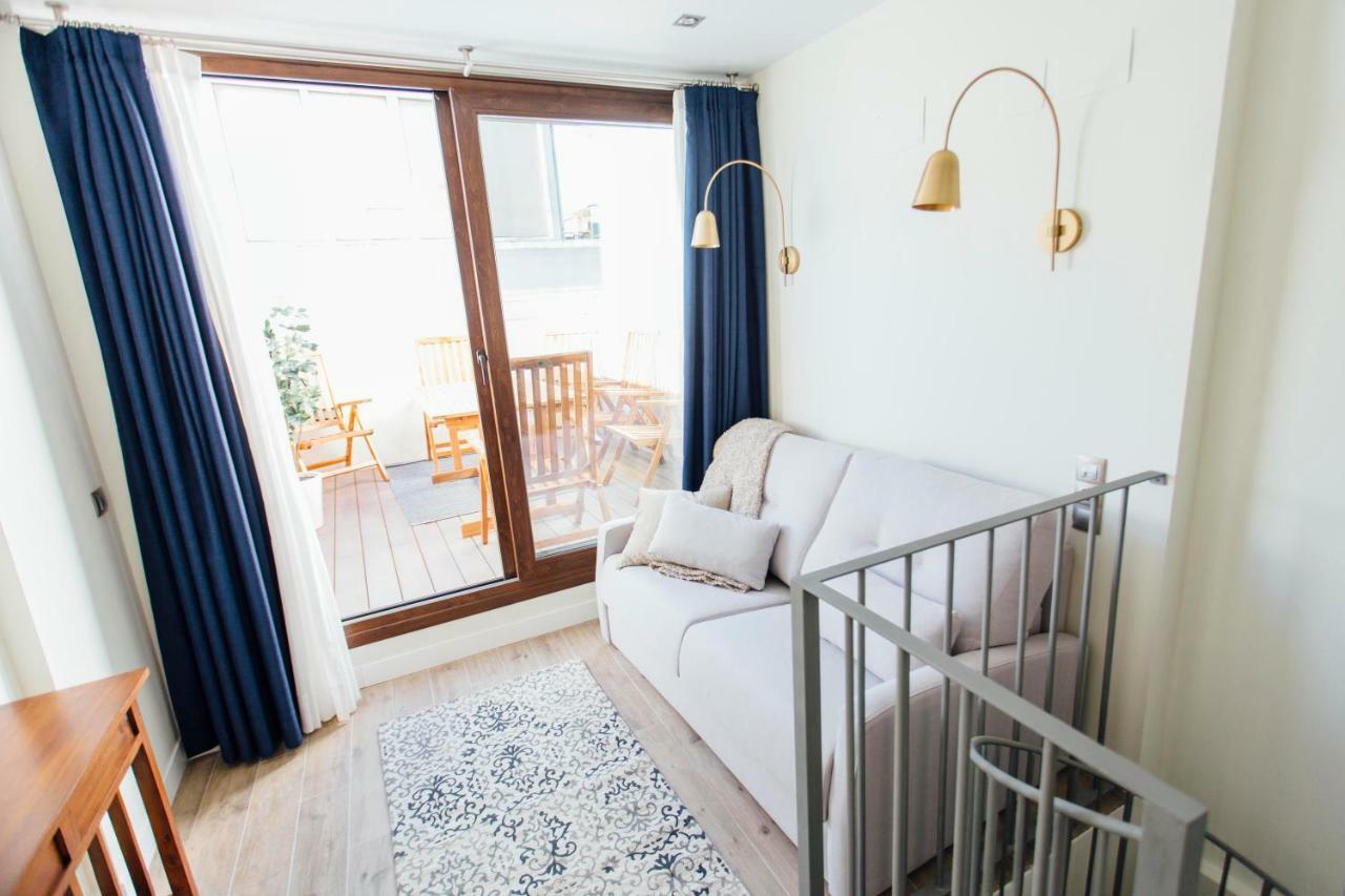O&L Byron Suites Seville
