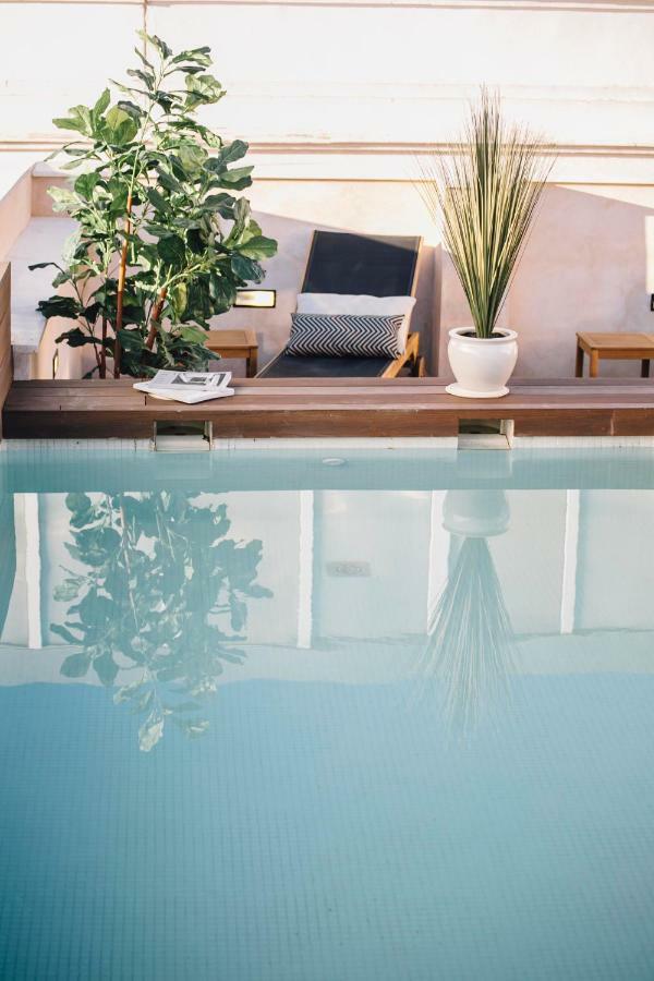 O&L Byron Suites