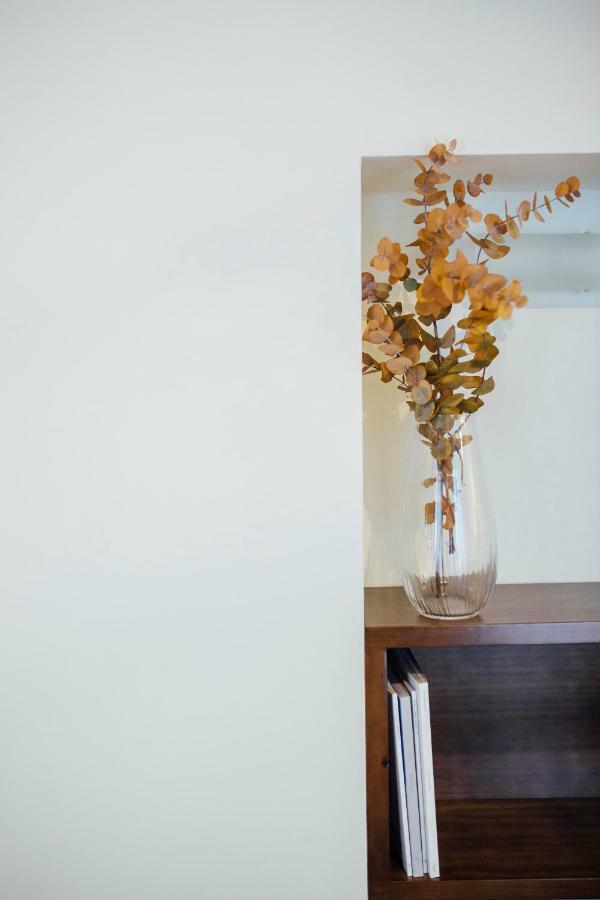 O&L Byron Suites Apartment
