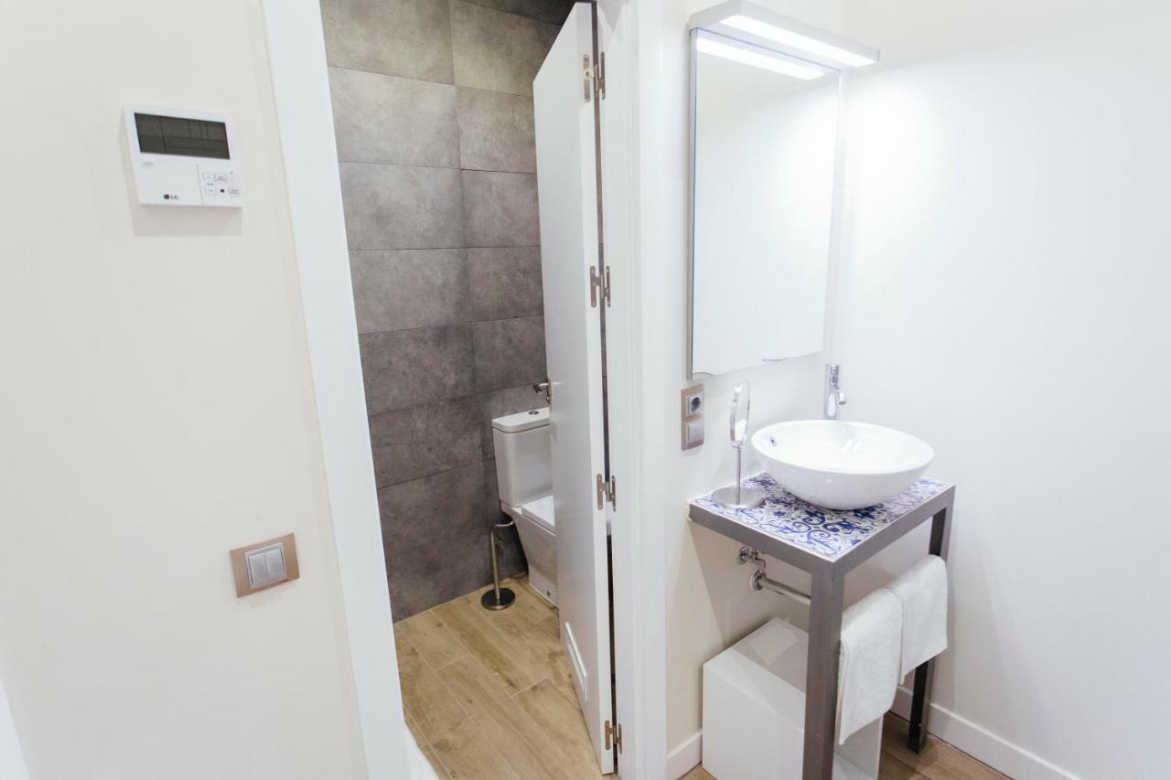 O&L Byron Suites