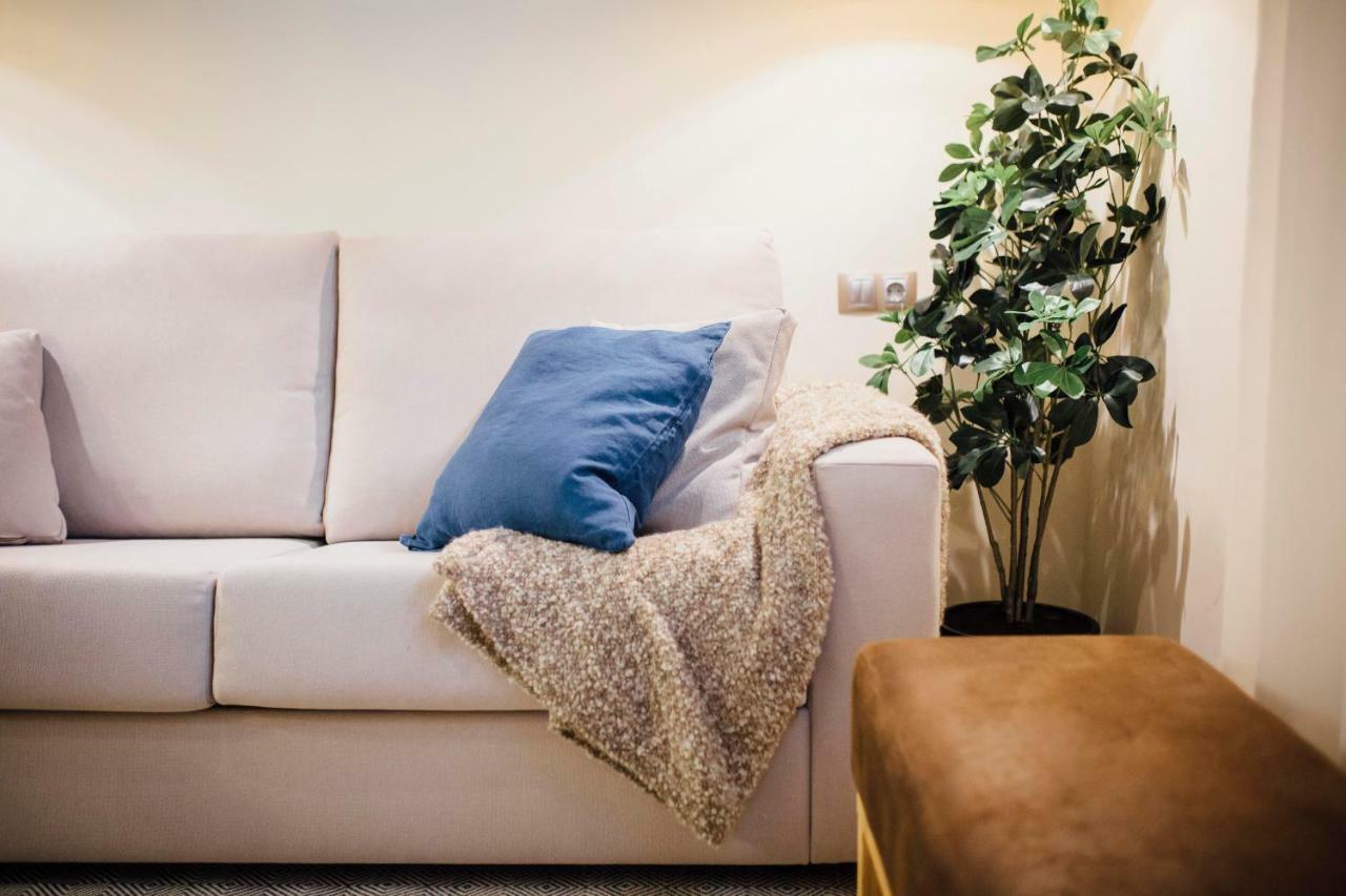 Apartment O&L Byron Suites Sevilla